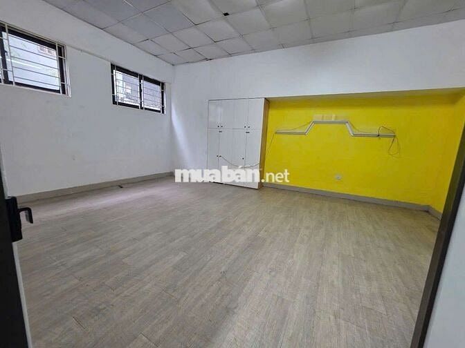 NGUYỄN SƠN - Nguyên Căn Lô Góc - 130m2× 5 Tầng - Vp, cty