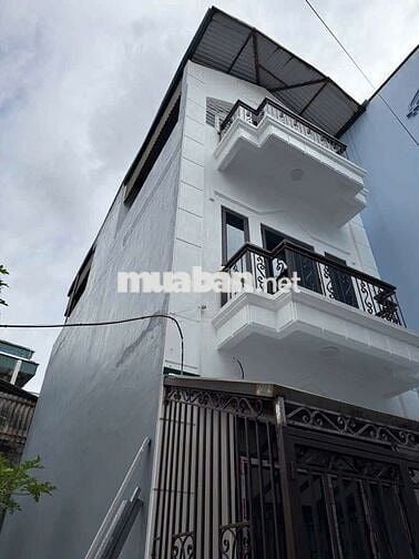 Thanh Am - Nguyên Căn 75m2 × 3 Tầng - Full Đồ - 10Tr