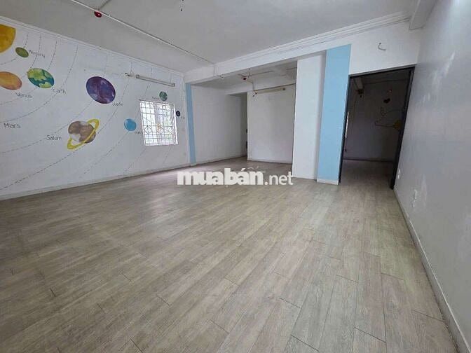 NGUYỄN SƠN - Nguyên Căn Lô Góc - 130m2× 5 Tầng - Vp, cty