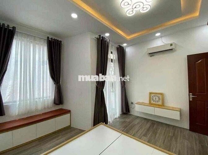 BÁN NHÀ 2 TẦNG CÒN MỚI - 36M2 4✘9 - NGAY CV LÀNG HOA Gò Vấp