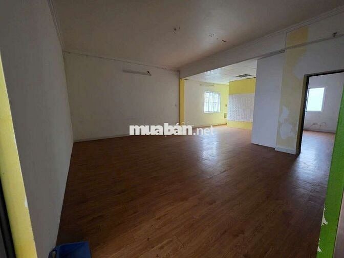 NGUYỄN SƠN - Nguyên Căn Lô Góc - 130m2× 5 Tầng - Vp, cty