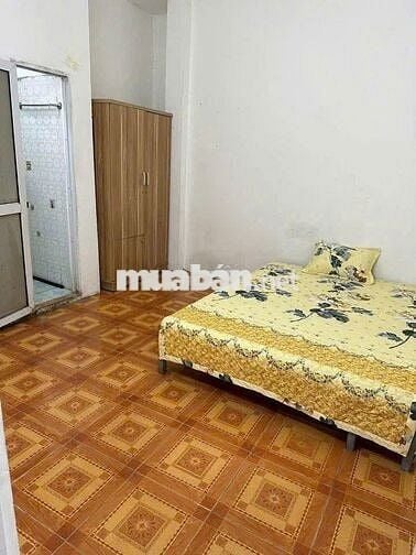 phòng CCMN 7 tầng khép kín đủ đồ (như ảnh) tại số 1008/12 láng