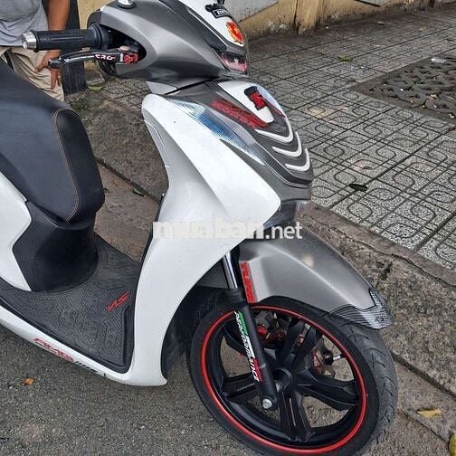 Xe đẹp như mới ít chạy đã có dàn đèn led trrơc sau