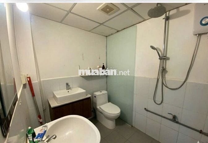 Bán nhà chính chủ - hẻm 2 xe tải Nguyễn Văn Thương, gần Pearl Plaza