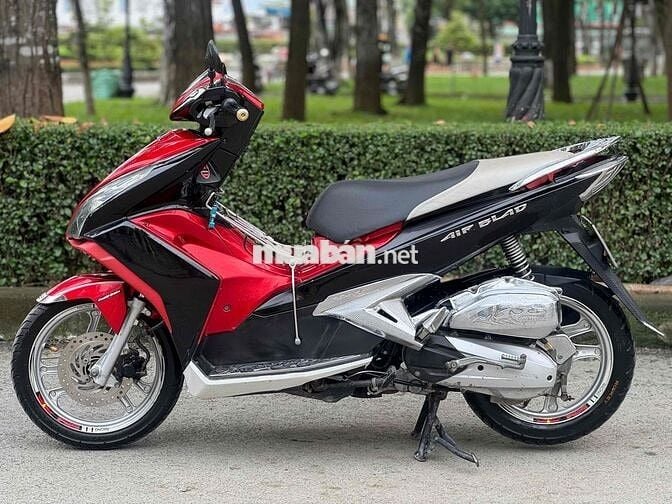 Cần Bán: Ab 2013  BSTP - Xe Đẹp Máy Zin Êm