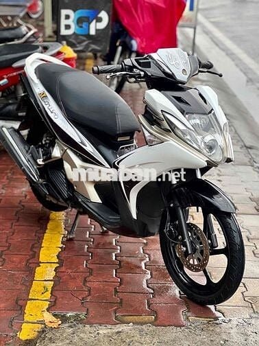 > Nouvo 5 2014 biển số TPHCM, có căn cước chủ xe