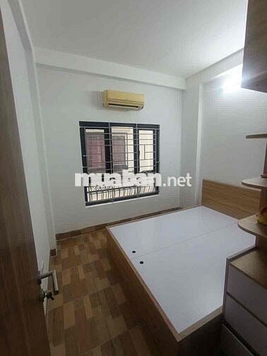 CHO THUÊ CẢ NHÀ 3 TẦNG MỚI GIÁ 8Trieu