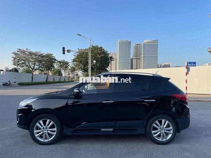 Hyundai Tucson 2011 2.0 AT 4WD - 120000 km zin