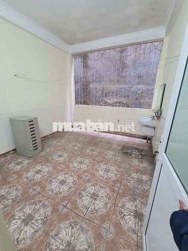 Bán Nhà Khu Vực Vip Đống Đa, Gần Phố Bố Làm To