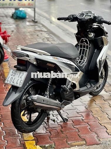 > Nouvo 5 2014 biển số TPHCM, có căn cước chủ xe