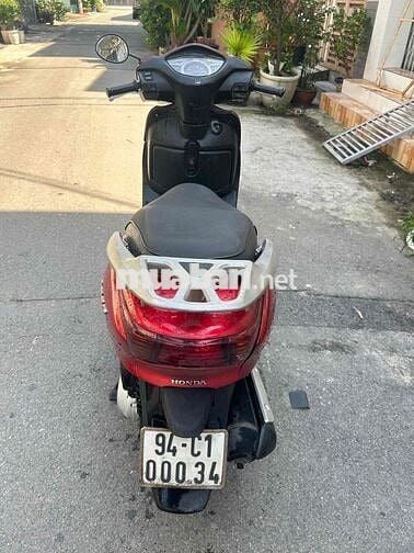 Lead 2011 Máy zin siêu ngon.chạy cực nhẹ và êm