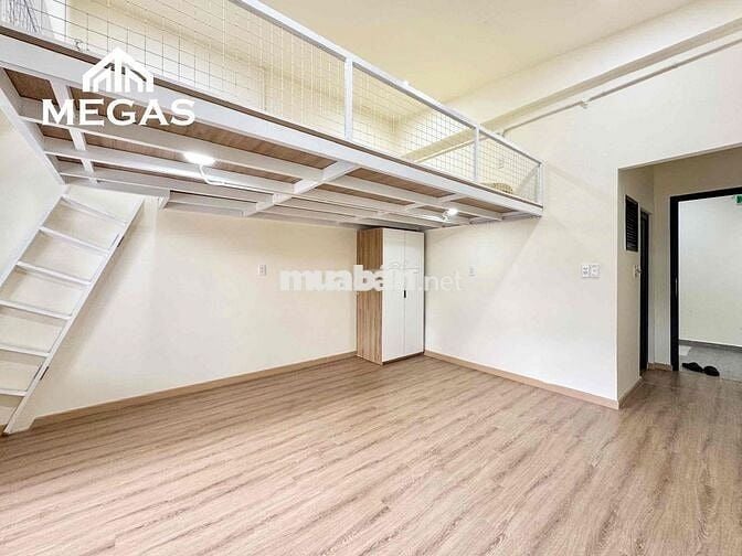 CĂN HỘ CÓ GÁC BANCONG 45m2 - NGAY GẦN VÒNG XOAY DÂN CHỦ, CAO THẮNG