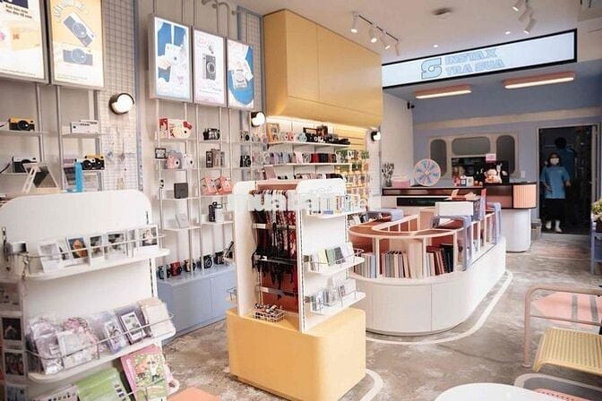 Góc 2 mặt tiền 90 Nguyễn Văn Thủ & Cây Điệp, P.Đa Kao, Q.1, 4x24m 79tr