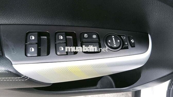 Xe gia đình Kia Morning 2021 X Line số tự động