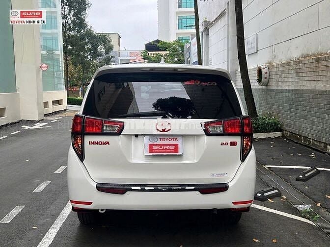 Toyota Innova 2020 MT 156.000 km Trắng
