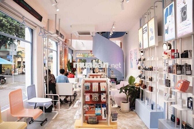 Góc 2 mặt tiền 90 Nguyễn Văn Thủ & Cây Điệp, P.Đa Kao, Q.1, 4x24m 79tr