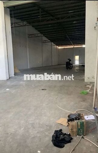CHO THUÊ KHO,XƯỞNG 350M² GIÁ 22TR/T, HẺM LÊ TRỌNG TẤN
