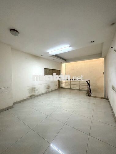 MT Kinh Doanh Nguyễn Gia Trí 4 x 20_Trệt, 4 lầu 40Tr