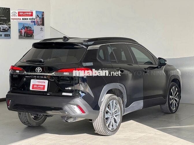 Toyota Cross 2023 1.8V 50.000 km Đen
