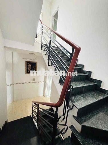 NHÀ 4 TẦNG – DTSD 154,9M² – SHR – BÌNH ĐÔNG Q8 – NGAY AQUA