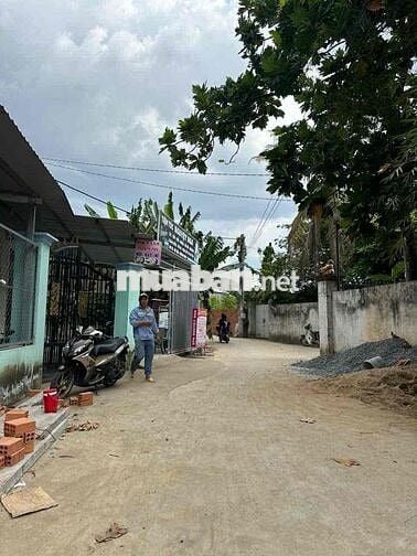 Chính chủ bán NHÀ 2 MT, SHR, 3PN, 2WC, 1 trệt+ 1 tầng 68m2