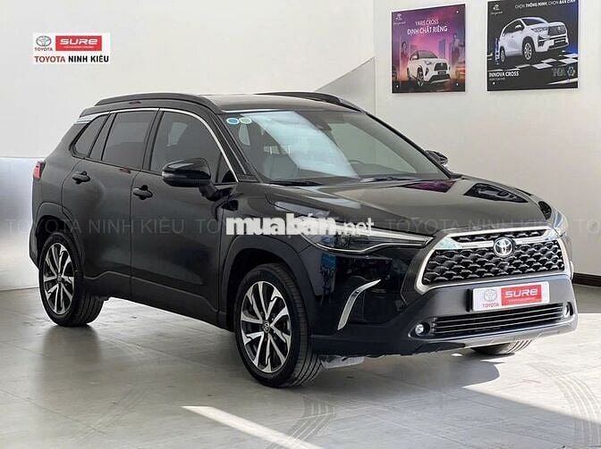 Toyota Cross 2023 1.8V 50.000 km Đen