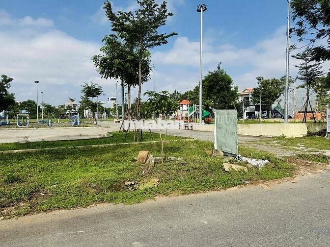 💥 CHÍNH CHỦ CẦN BÁN LÔ ĐẤT ĐƯỜNG BAN BAN - Gần công viên. Giá 3 tỷ790