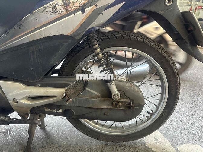 xe hon đa  máy như bom , khơe vô địch