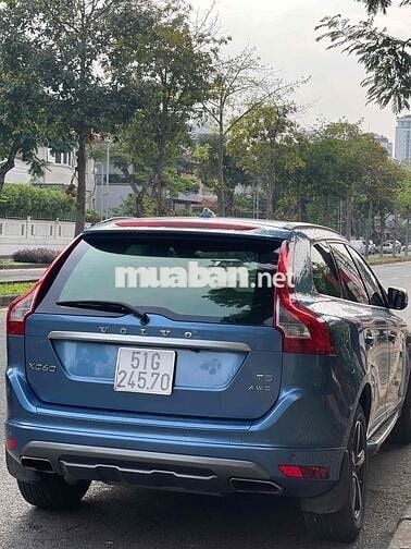 Volvo XC60 2016 R-Design - 120000 km