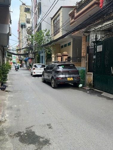 BÁN ĐẤT LẠC LONG QUÂN Ô TÔ VÀO NHÀ, 47M2, MT 4.2M, 13.9 TỶ