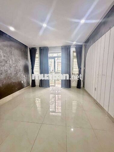 BÁN NHÀ 5 TẦNG KHU PHÂN LÔ ĐỒNG BỘ ĐƯỜNG TRẦN THỊ HÈ PHƯỜNG HIỆPTHÀNH