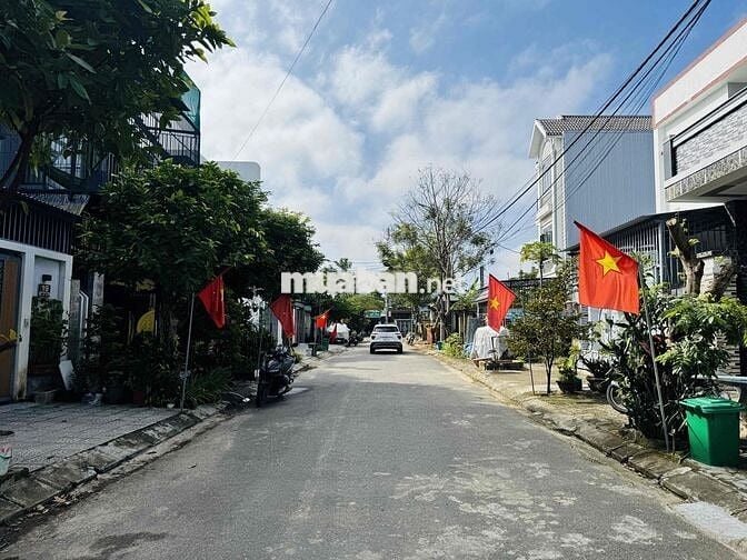 💥 CHÍNH CHỦ CẦN BÁN LÔ ĐẤT ĐƯỜNG BAN BAN - Gần công viên. Giá 3 tỷ790