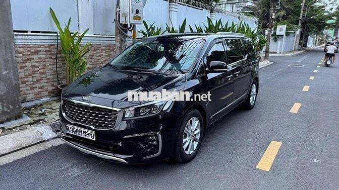 Kia Sedona 2019 2.2D Luxury 8 chỗ