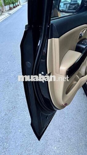 Kia Sedona 2019 2.2D Luxury 8 chỗ