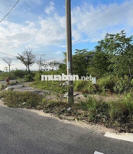 Chính chủ bán đất Nam Hòa Xuân, sổ sẵn 4,8x tỷ rẻ nhất thị trường