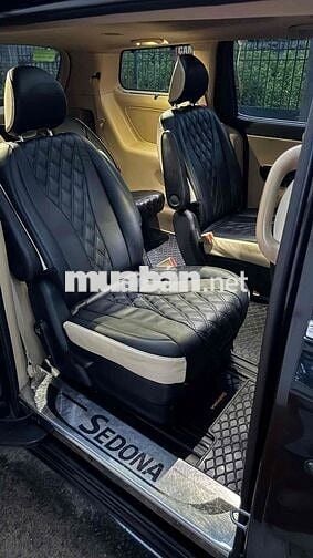 Kia Sedona 2019 2.2D Luxury 8 chỗ