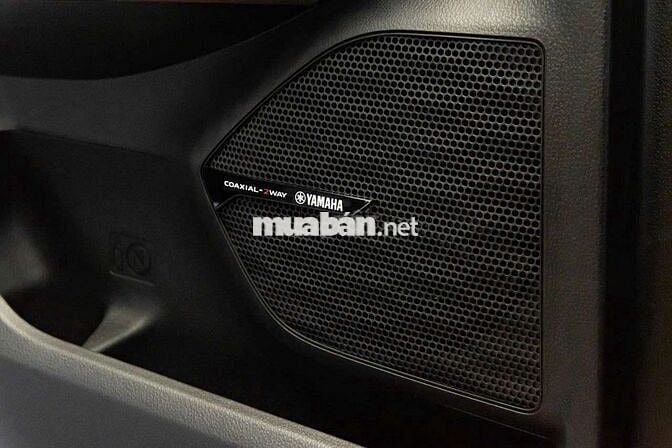 Bên em xả kho 2 xe Xforce Ultimate, Giảm 100 triệu