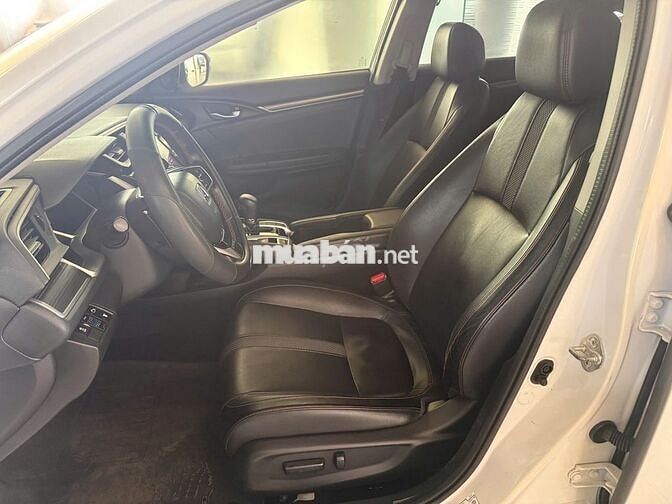 Honda Civic RS 2020 Trắng 56.000 km