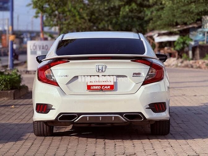 Honda Civic RS 2020 Trắng 56.000 km