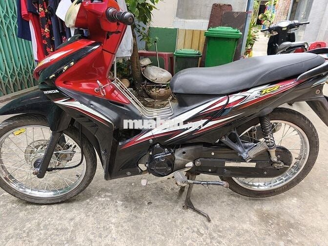 Bán weva RSX ĐK 2001 bstp xe zin ở quận 9 tptd