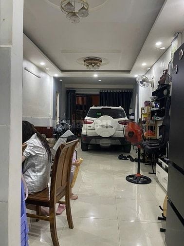 Nhà dt55m2 đúc 1 lầu 3pn hẻm 8m Lê Văn Quới,P. Bình T Đông,Q. Bình Tân