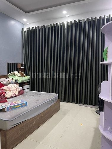 Nhà dt55m2 đúc 1 lầu 3pn hẻm 8m Lê Văn Quới,P. Bình T Đông,Q. Bình Tân