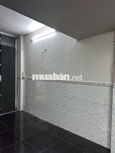 cho thuê nhà mặt tiền tầng trệt chung cư có 1 lầu