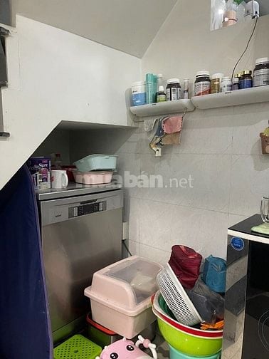 Nhà dt55m2 đúc 1 lầu 3pn hẻm 8m Lê Văn Quới,P. Bình T Đông,Q. Bình Tân