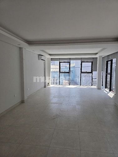 Cho thuê mặt sàn làm VP, Phòng khám, Phòng tập, Phòng livestream....