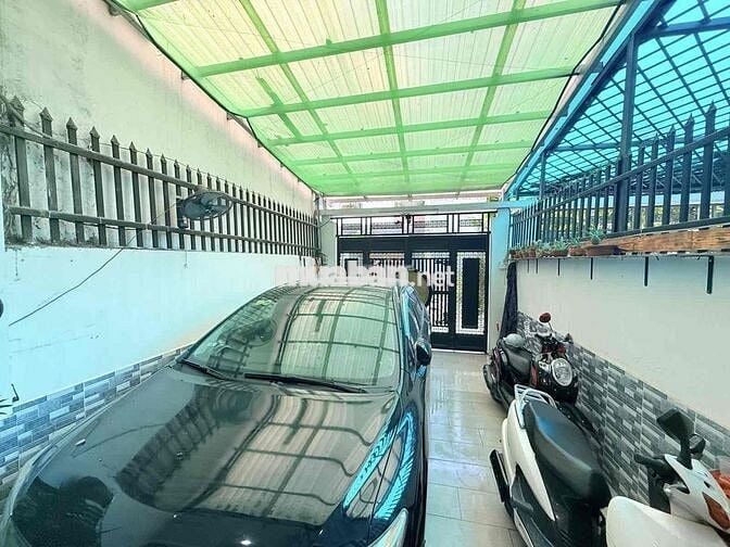 BÁN NHÀ TT THỦ ĐỨC - 88 M2 x 5 TẦNG - HXH - PHẠM VĂN ĐỒNG - GIGAMALL