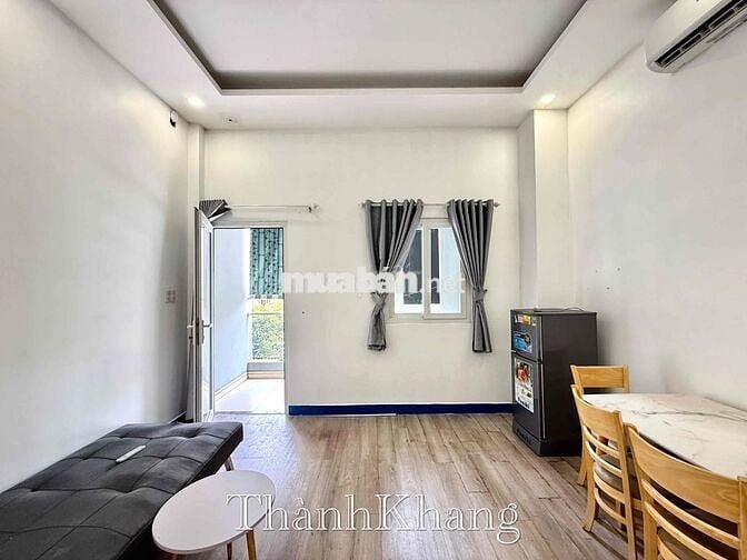 Căn Hộ 1PN Tách Bếp Bancol, Rộng 50m2, Full NT, Ngay Việt Nam Quốc Tự