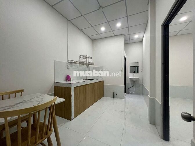 ĐỪNG BỎ LỠ PHÒNG 1PN 40M2 CHÍNH CHỦ GẦN CHỢ HẠNH THÔNG TÂY - VINCOME