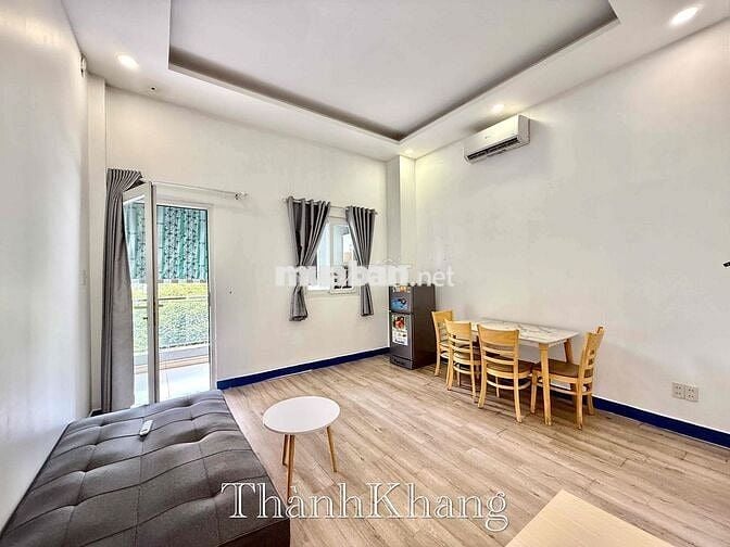 Căn Hộ 1PN Tách Bếp Bancol, Rộng 50m2, Full NT, Ngay Việt Nam Quốc Tự