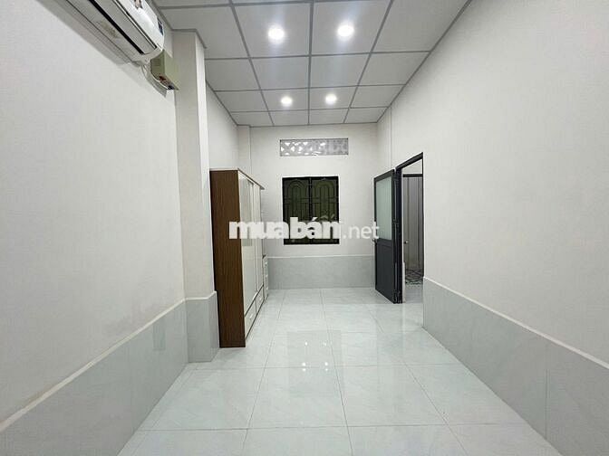 ĐỪNG BỎ LỠ PHÒNG 1PN 40M2 CHÍNH CHỦ GẦN CHỢ HẠNH THÔNG TÂY - VINCOME